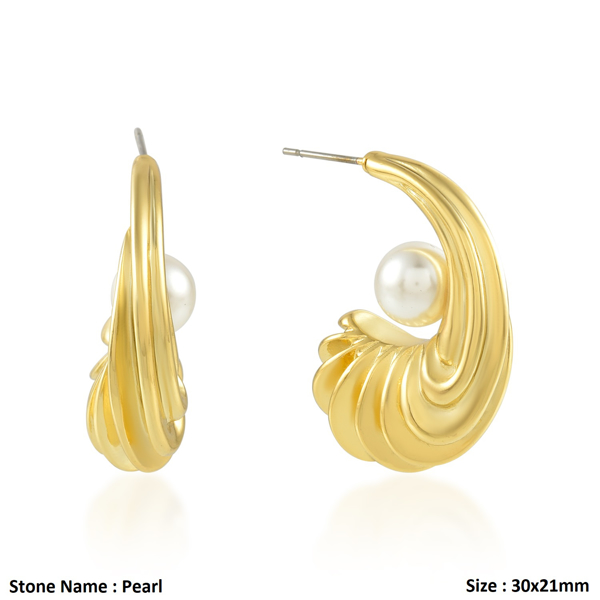 Picture of Ribbed Scallop Pearl C-Hoop